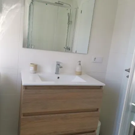 Con Estupendas Vistas