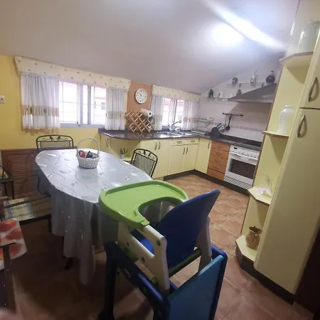 Con Estupendas Vistas * Moaña