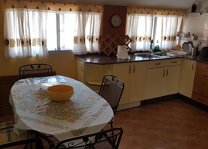 Con Estupendas Vistas